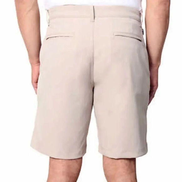 Kirkland Signature Men's Performance Short - Picture 2 of 6